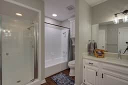 A Quiet Place - Skyline Lux - King Bed - Garage - Image 4