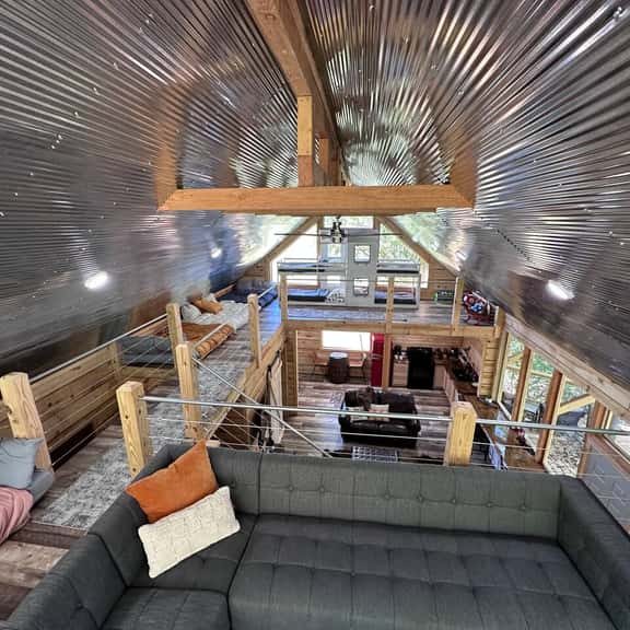 Cozy Cottage on the Caddo River - Image 1