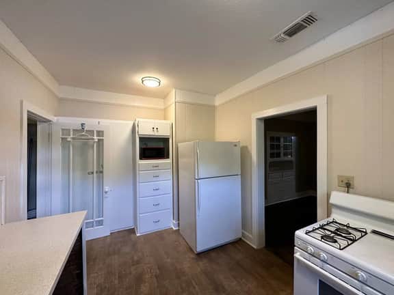 A Quiet Place - Hickory House - 4 Bedrooms - Image 5
