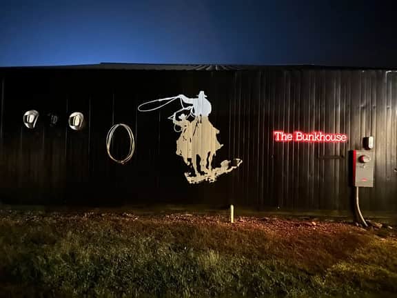 The Bunkhouse on Caddo River - Image 2