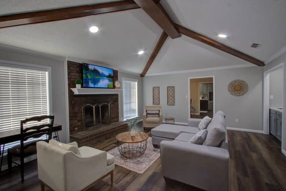 A Quiet Place - Skyline - King Bed - Garage - Image 1